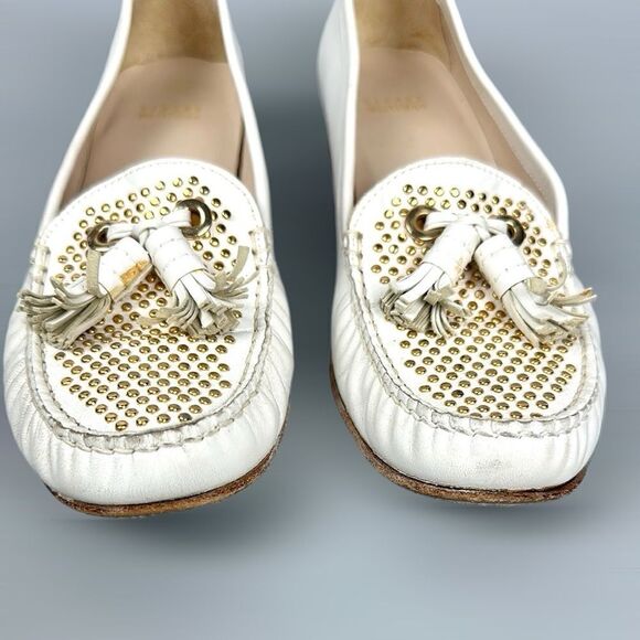 Stuart Weitzman Tassel Loafers White Leather Gold Studded US 10 - Picture 5 of 12